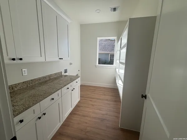 $439,000 | 15622 Fox Lane, Selma, TX 78154