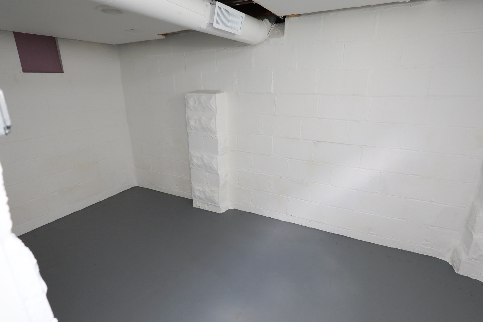 507 Grant Avenue Joliet, IL 60433 - Photo 13 of 16 a view of a small space