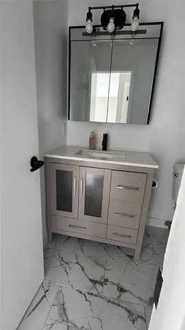 $1,600 | 47 Southeast 13th Street, Unit 2, Dania Beach, FL 33004