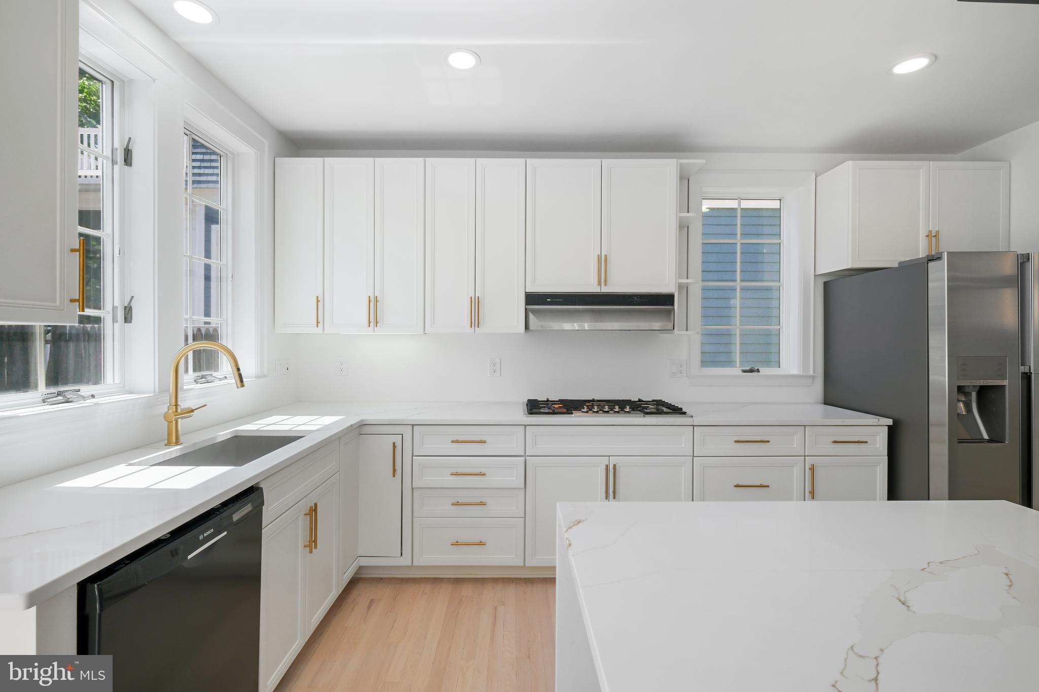 4400 Ridge Street Chevy Chase, MD 20815 - Photo 8 of 45