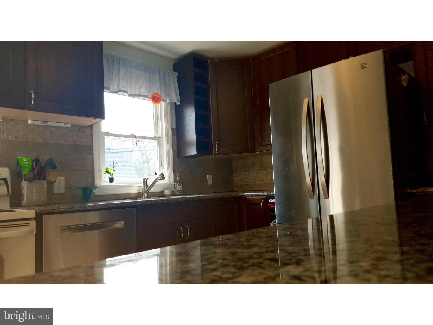 38 Locust Road Morton, PA 19070 - Photo 8 of 24 Kitchen