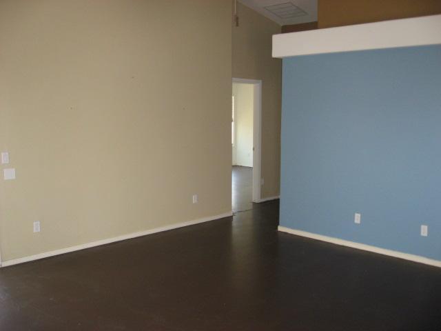 4424 West Fremont Rd. Laveen, AZ 85339 - Photo 3 of 10 Great Room