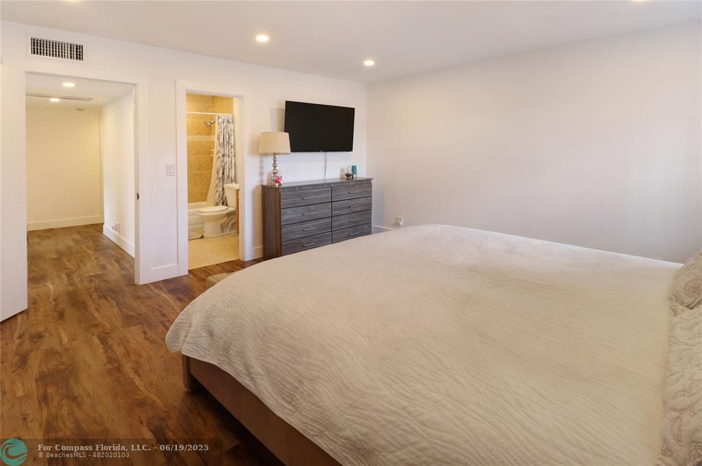 9390 Southwest 61st Way, Unit D Boca Raton, FL 33428 - Photo 25 of 43