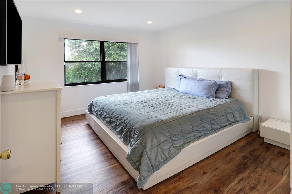 9390 Southwest 61st Way, Unit D Boca Raton, FL 33428 - Photo 29 of 43