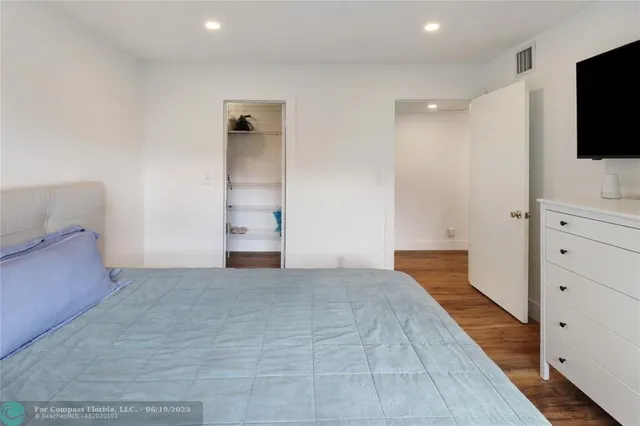 $410,000 | 9390 Southwest 61st Way, Unit D, Boca Raton, FL 33428