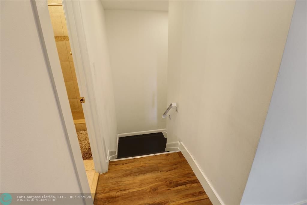 9390 Southwest 61st Way, Unit D Boca Raton, FL 33428 - Photo 32 of 43