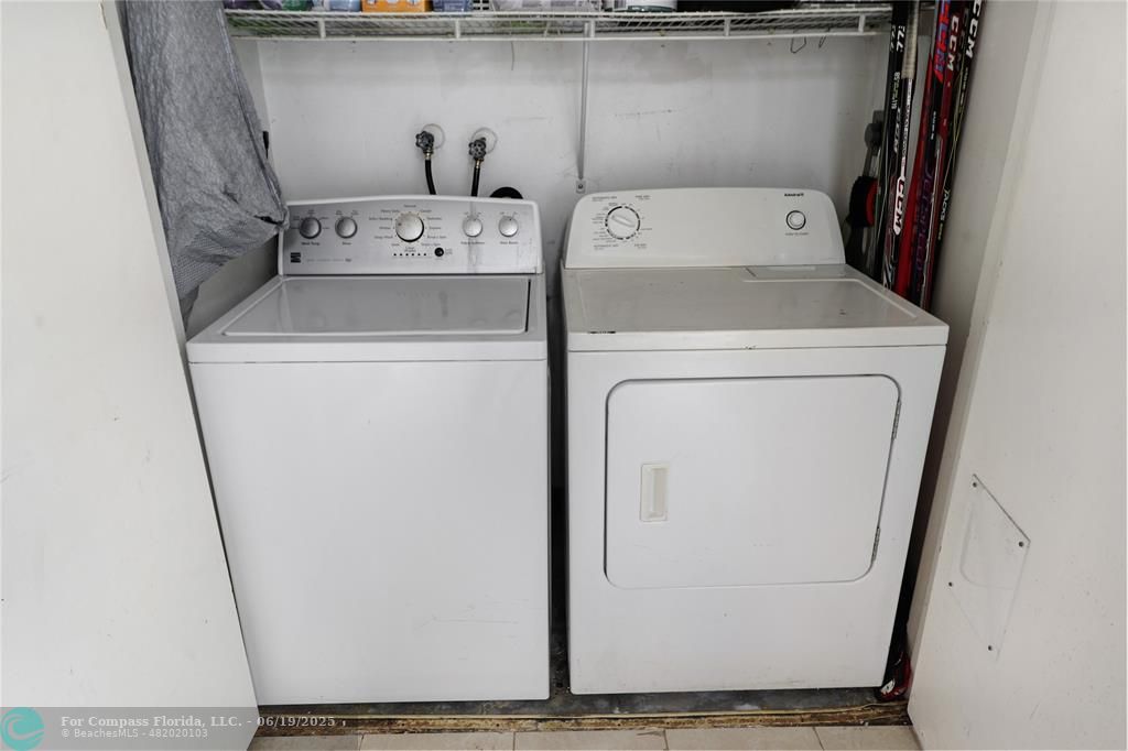 9390 Southwest 61st Way, Unit D Boca Raton, FL 33428 - Photo 35 of 43