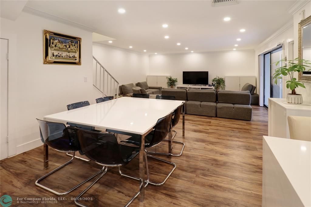 9390 Southwest 61st Way, Unit D Boca Raton, FL 33428 - Photo 9 of 43