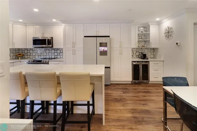 $410,000 | 9390 Southwest 61st Way, Unit D, Boca Raton, FL 33428