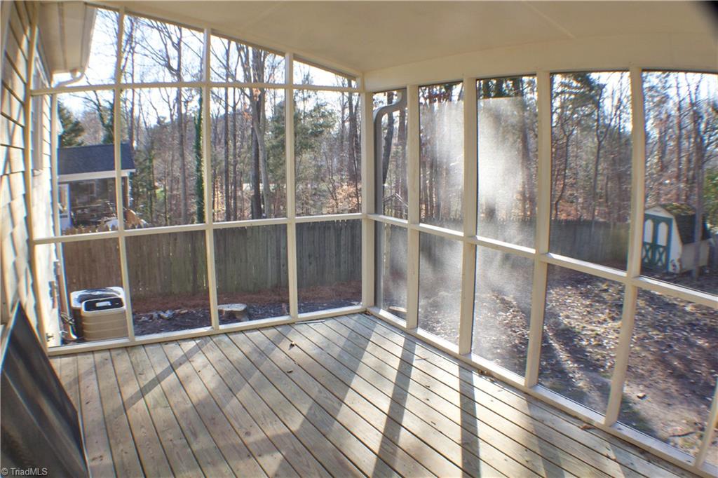 109 Burrows Road Jamestown, NC 27282 - Photo 34 of 39 Gallery Image 34