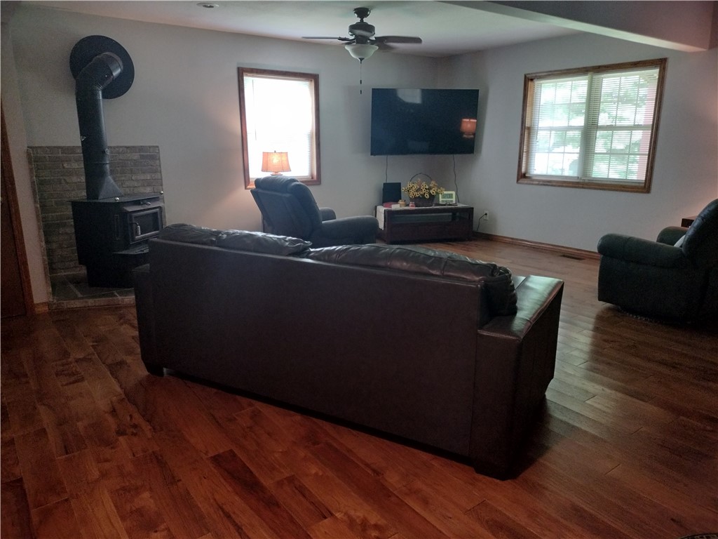 9663 Angle Crossing Road Argenta, IL 62501 - Photo 26 of 32