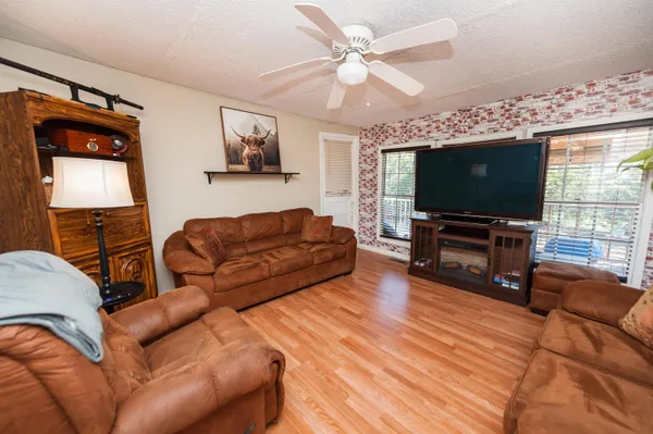 $250,000 | 5300 South Main Street, Cowpens, SC 29330