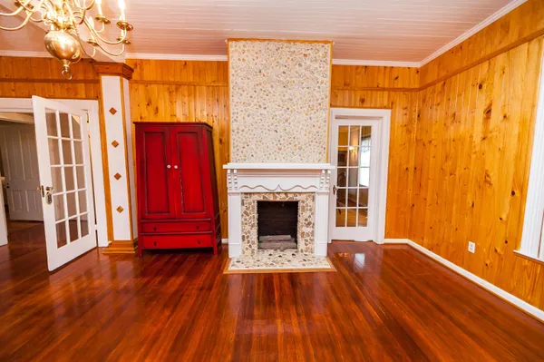 $250,000 | 5300 South Main Street, Cowpens, SC 29330