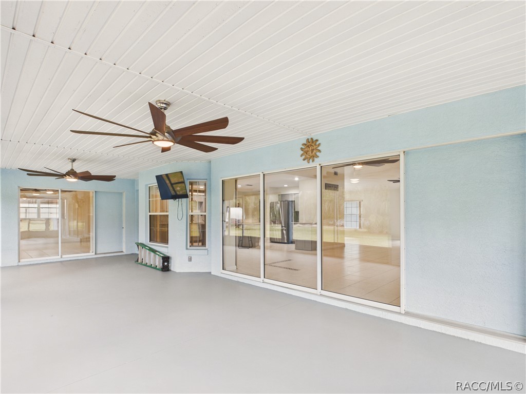 10274 North Rousseau Drive Dunnellon, FL 34433 - Photo 25 of 72