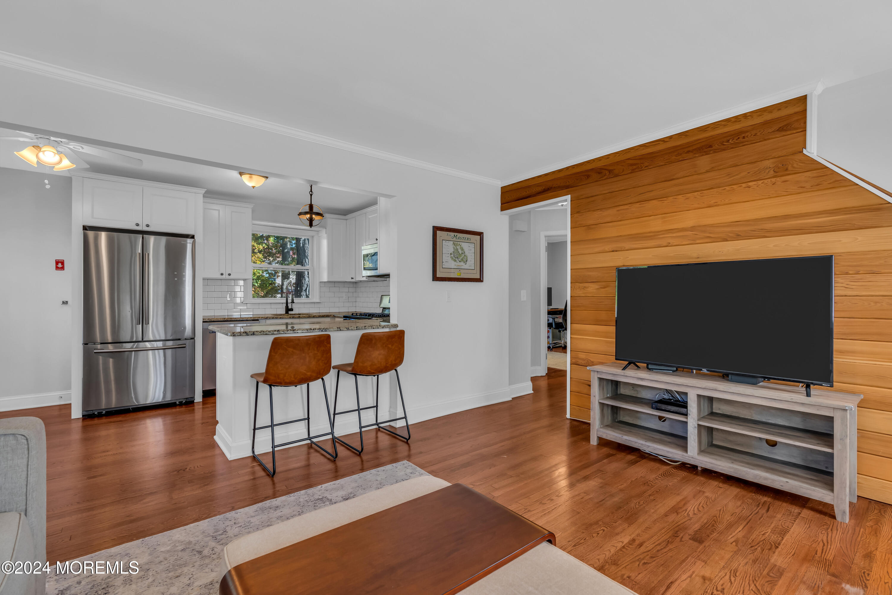 305 Robbins Road Neptune Township, NJ 07753 - Photo 18 of 56 Living Room