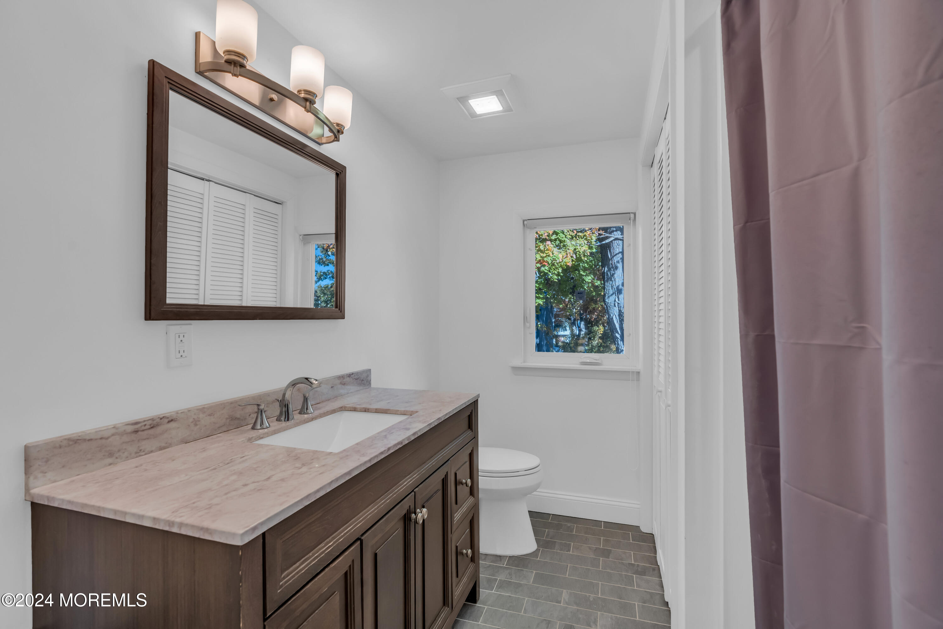305 Robbins Road Neptune Township, NJ 07753 - Photo 40 of 56 Second Floor Full Bathroom