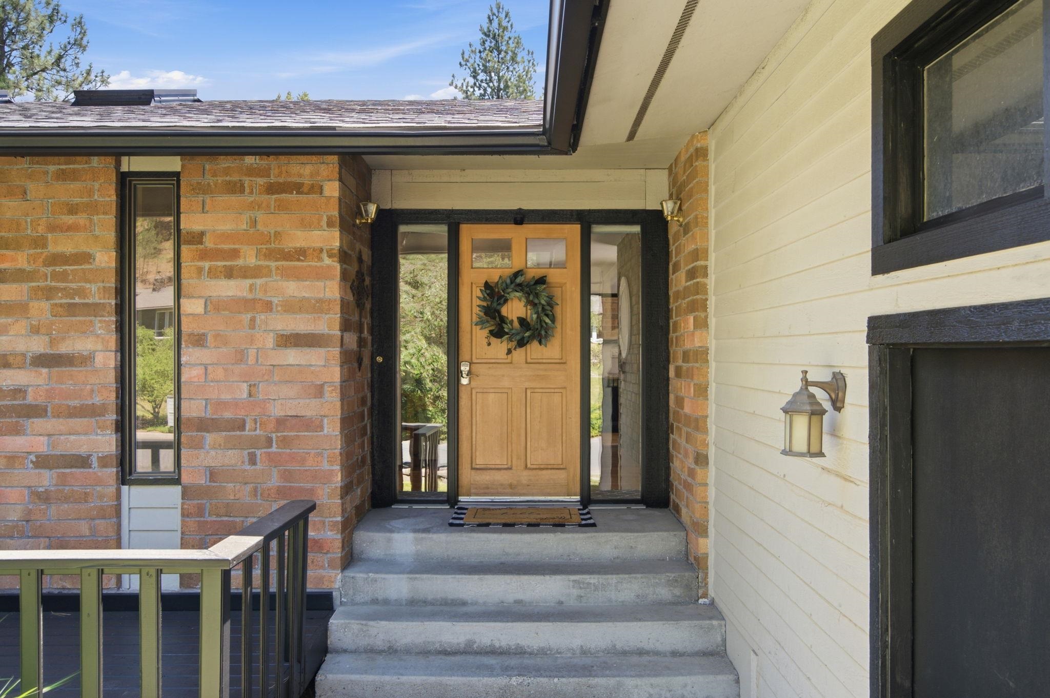 15310 North Cincinnati Street Spokane, WA 99208 - Photo 4 of 50