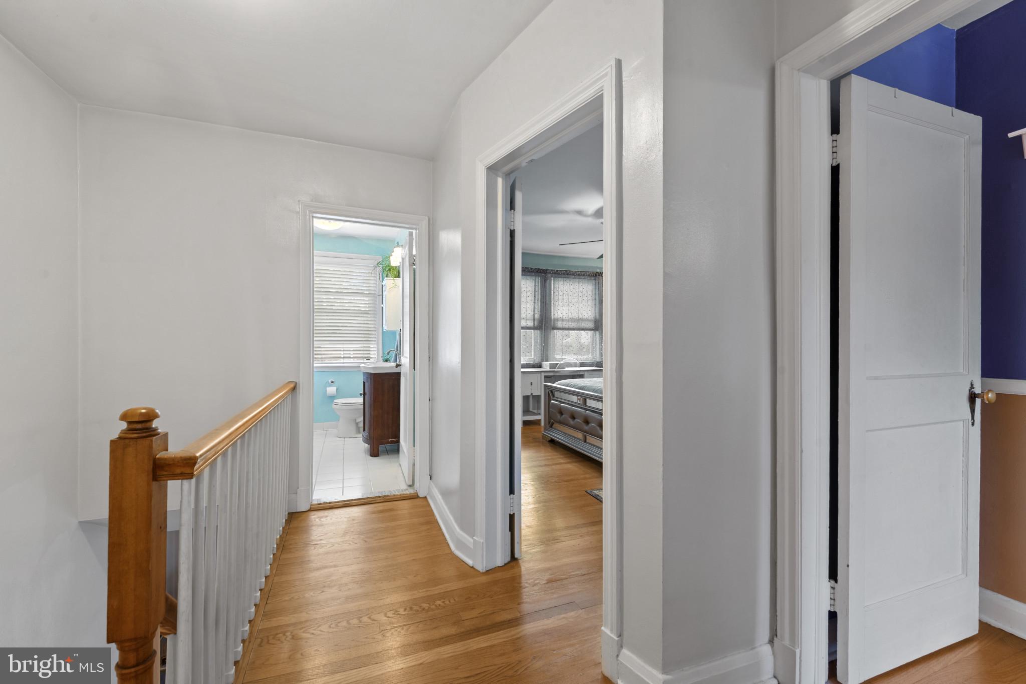 238 Gaywood Road Baltimore, MD 21212 - Photo 15 of 42 Second flr hallway view
