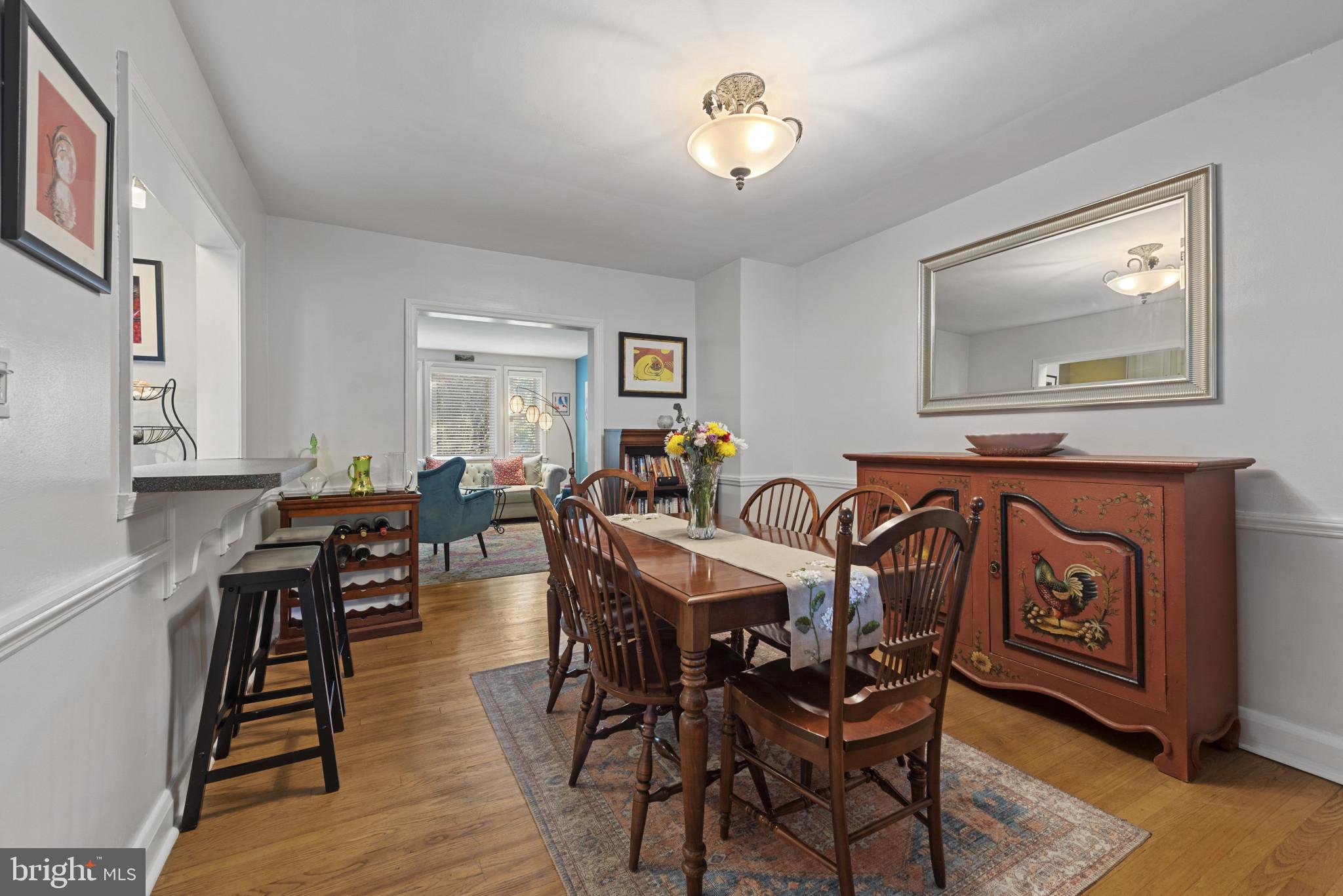 238 Gaywood Road Baltimore, MD 21212 - Photo 8 of 42 Dining Room - perfect for gatherings!