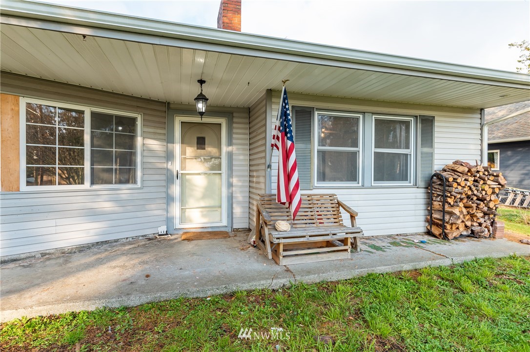1092 View Ridge Drive Oak Harbor, WA 98277 - Photo 3 of 30 Gallery Image 3
