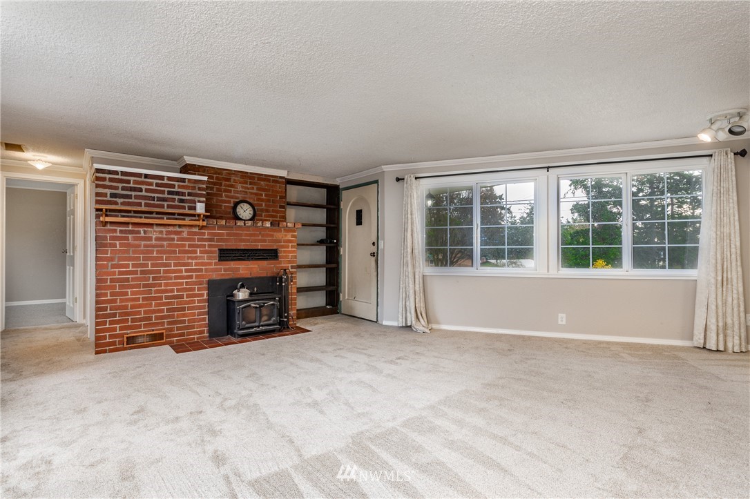 1092 View Ridge Drive Oak Harbor, WA 98277 - Photo 6 of 30 Gallery Image 6