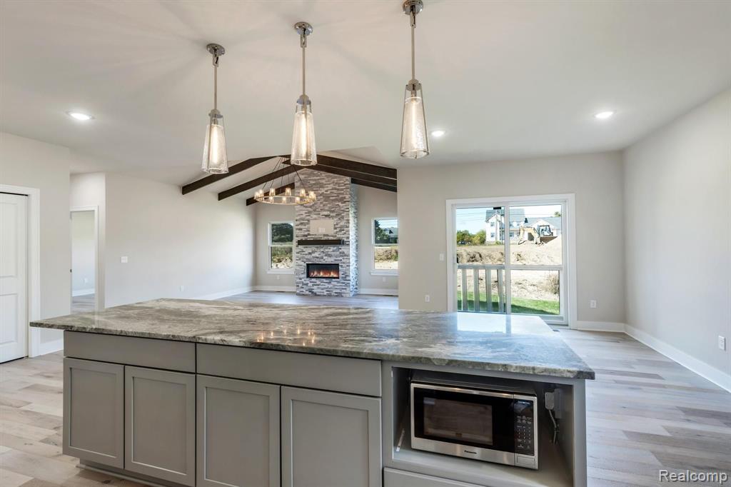 877 Ridge Canton Mi 48188 Canton, MI 48188 - Photo 7 of 20