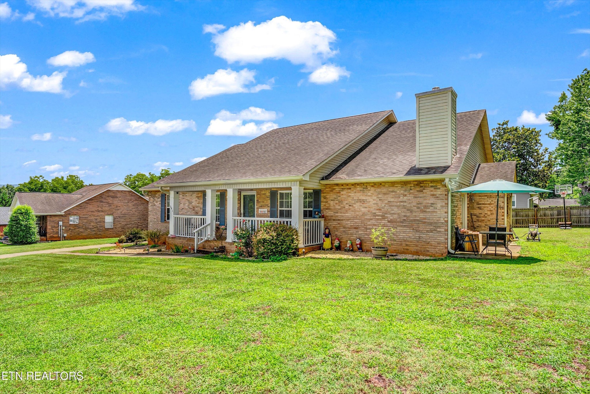541 Sandy Springs Road Maryville, TN 37803 - Photo 3 of 59