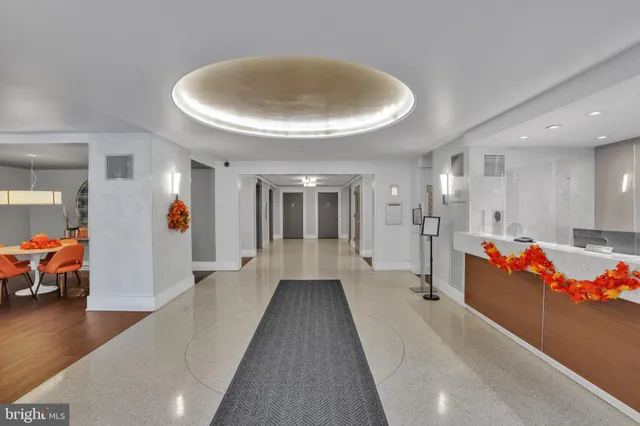 $2,095 | 4000 Tunlaw Road Northwest, Unit 417, Washington, DC 20007