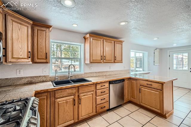 11915 Northcliff Road Elbert, CO 80106 - Photo 10 of 36