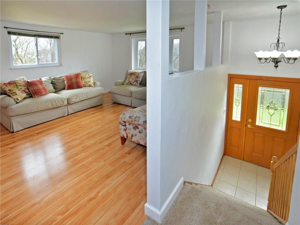 1019 Sun Valley Road Irwin, PA 15642 - Photo 8 of 25 Gallery Image 8