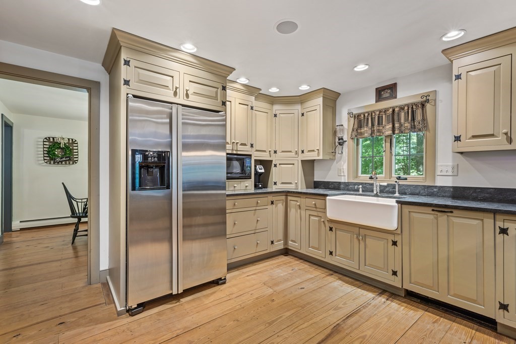 2 Lackey Dam Road Sutton, MA 01590 - Photo 7 of 33