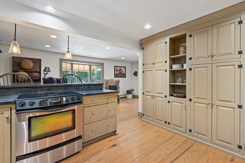 2 Lackey Dam Road Sutton, MA 01590 - Photo 8 of 33