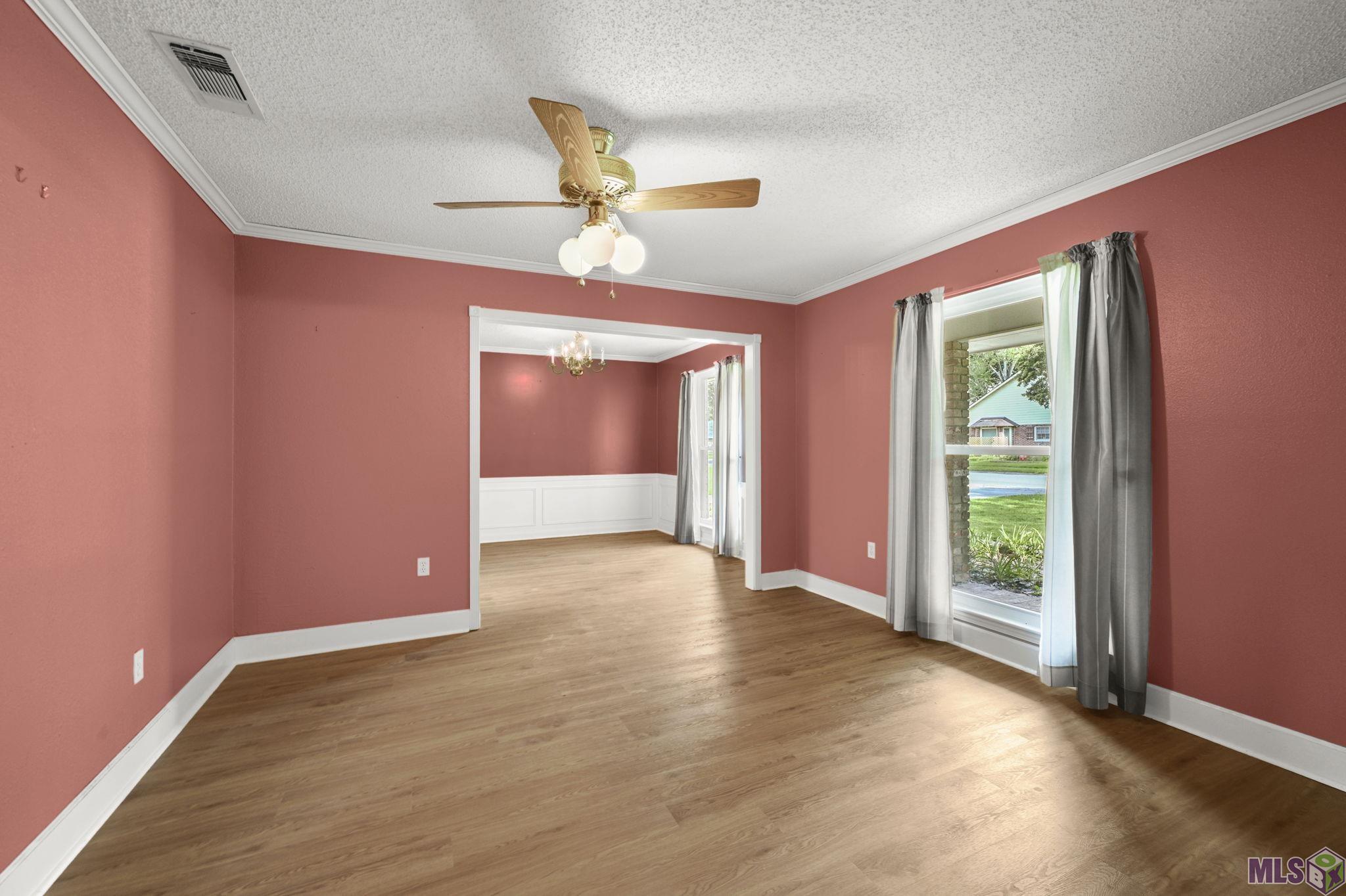 10615 Rondo Avenue Baton Rouge, LA 70815 - Photo 15 of 26 Formal Sitting Room