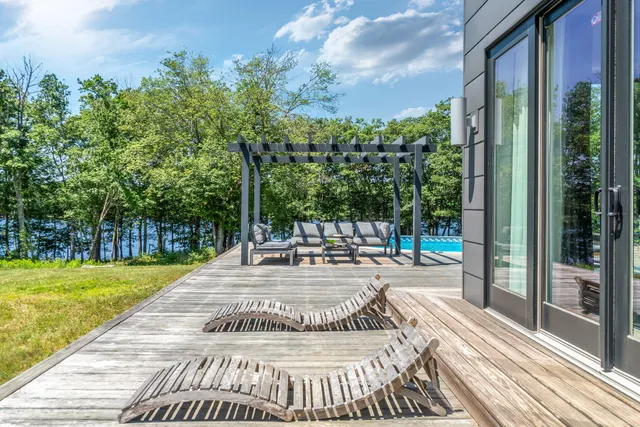 $1,980,000 | 764 North River Road, Greene, ME 04236