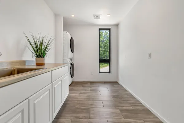 $1,600,000 | 764 North River Road, Greene, ME 04236