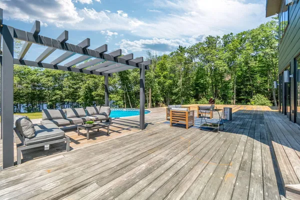 $1,600,000 | 764 North River Road, Greene, ME 04236