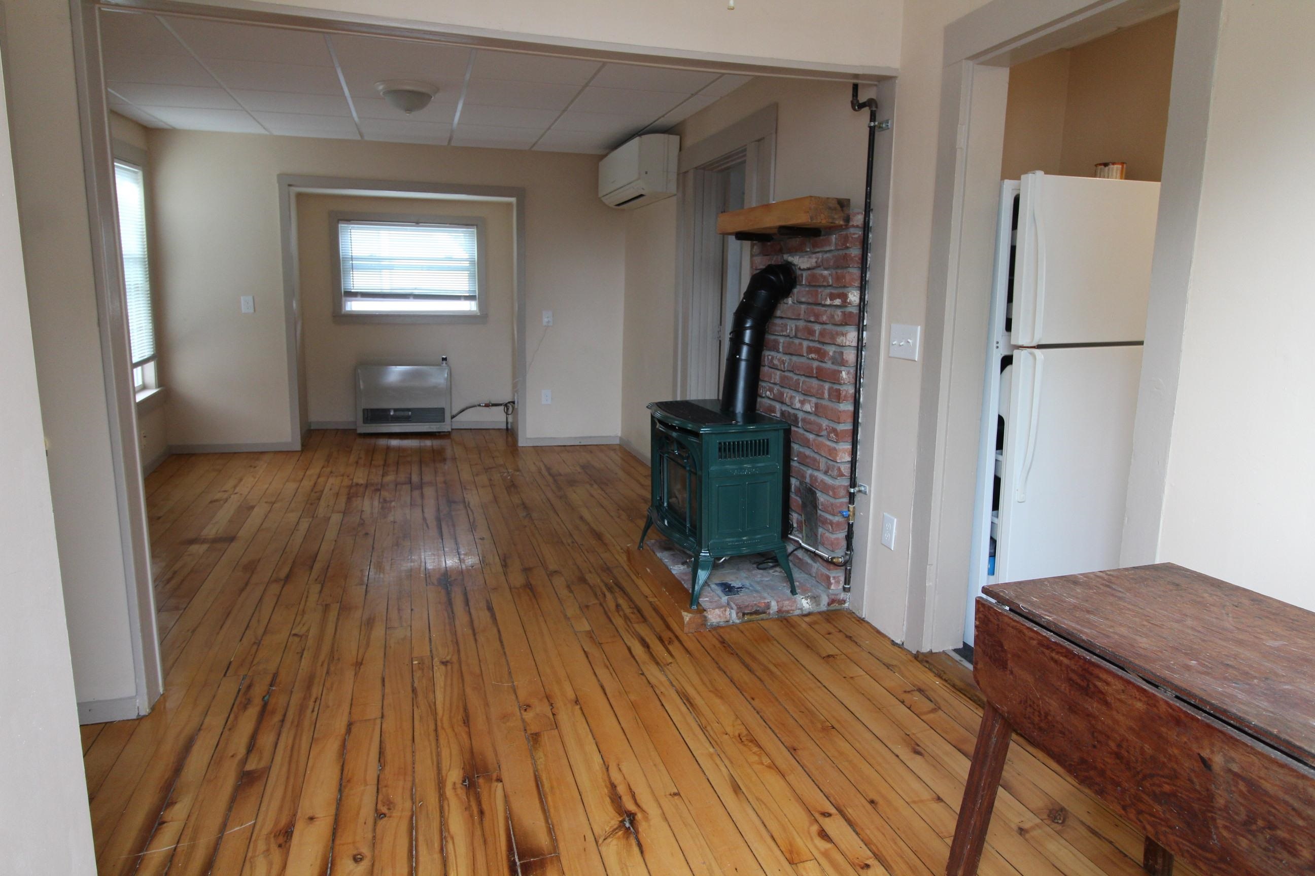 27 Centenary Avenue, Unit 2 Laconia, NH 03246 - Photo 7 of 27