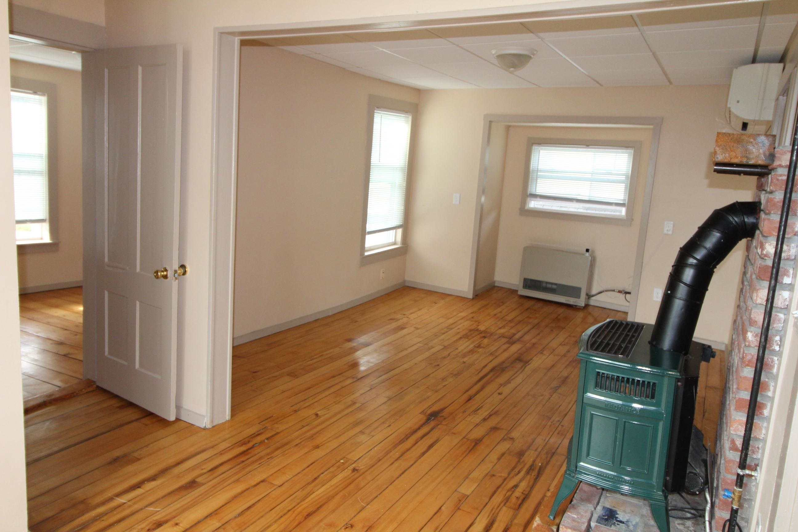 27 Centenary Avenue, Unit 2 Laconia, NH 03246 - Photo 8 of 27