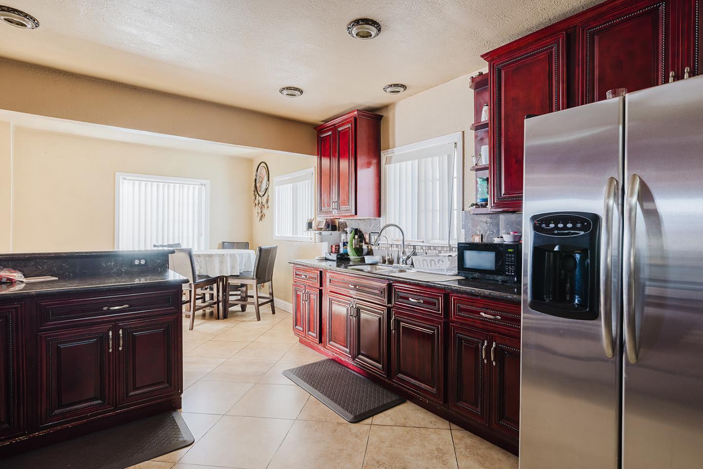 15 Rincon Avenue Salinas, CA 93905 - Photo 11 of 30