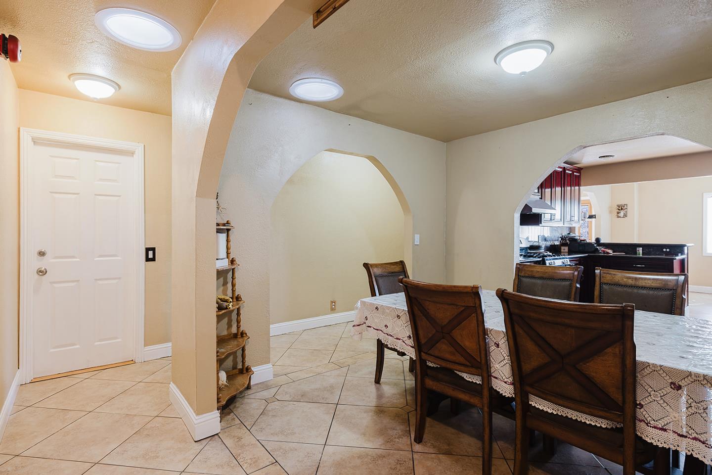 15 Rincon Avenue Salinas, CA 93905 - Photo 16 of 30