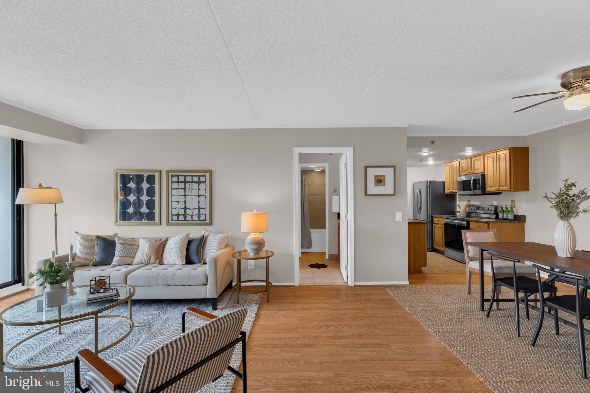 5911 Edsall Road, Unit 803 Alexandria, VA 22304 - Photo 7 of 34
