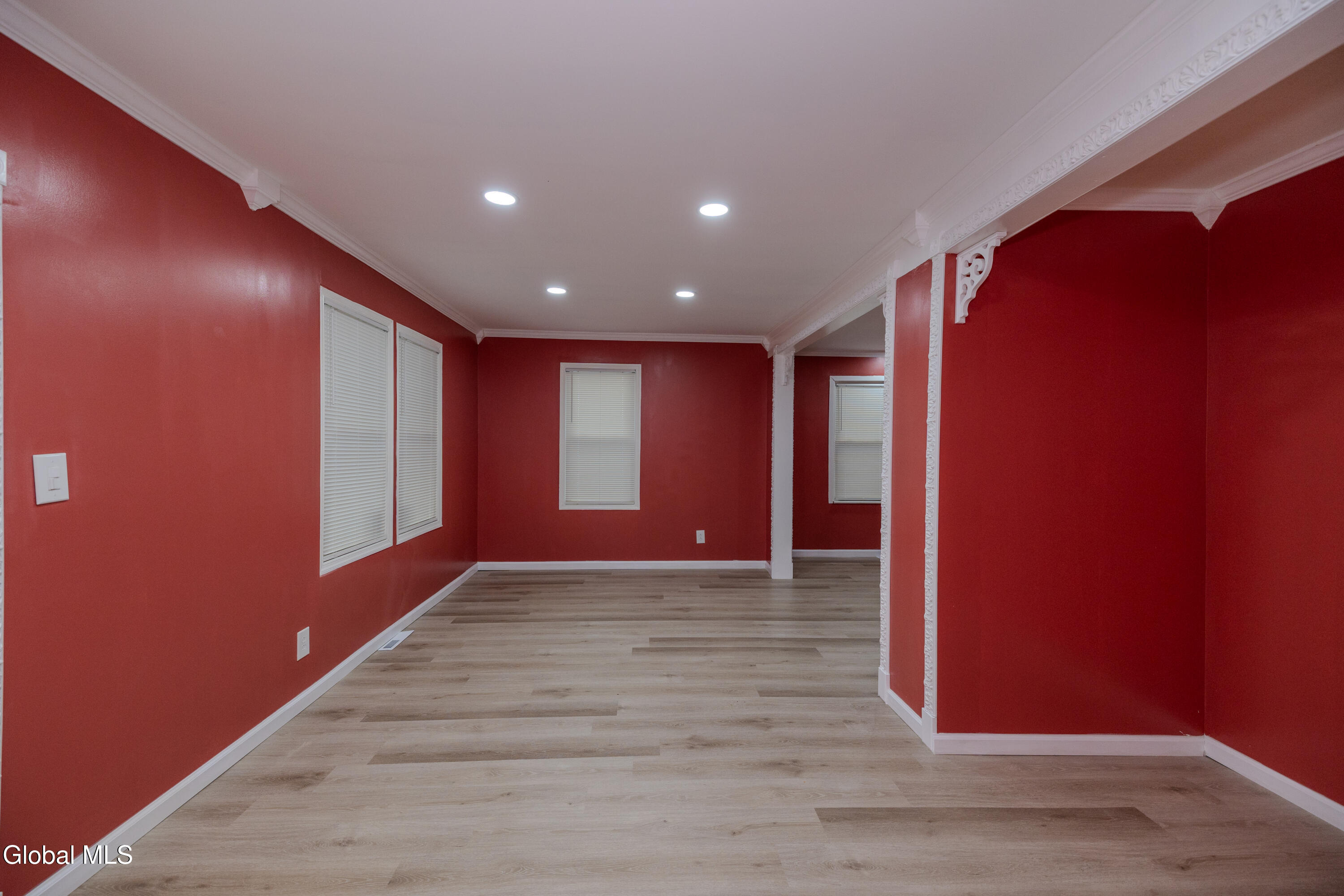 755 Curry Road Rotterdam, NY 12306 - Photo 35 of 40 0S4A6704