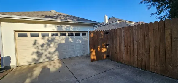 $2,250 | 4245 Rustic Ridge Drive, The Colony, TX 75056