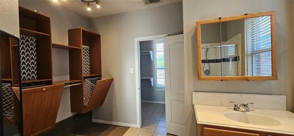 $2,250 | 4245 Rustic Ridge Drive, The Colony, TX 75056