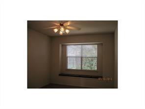 4245 Rustic Ridge Drive The Colony, TX 75056 - Photo 8 of 19