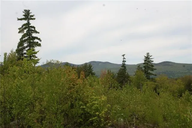 $400,000 | 41 Federal Road, Fryeburg, ME 04037