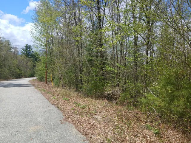 $400,000 | 41 Federal Road, Fryeburg, ME 04037