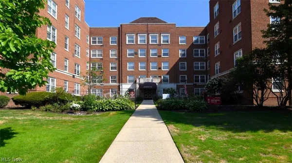 $79,000 | 19201 Van Aken Boulevard, Unit 508, Shaker Heights, OH 44122
