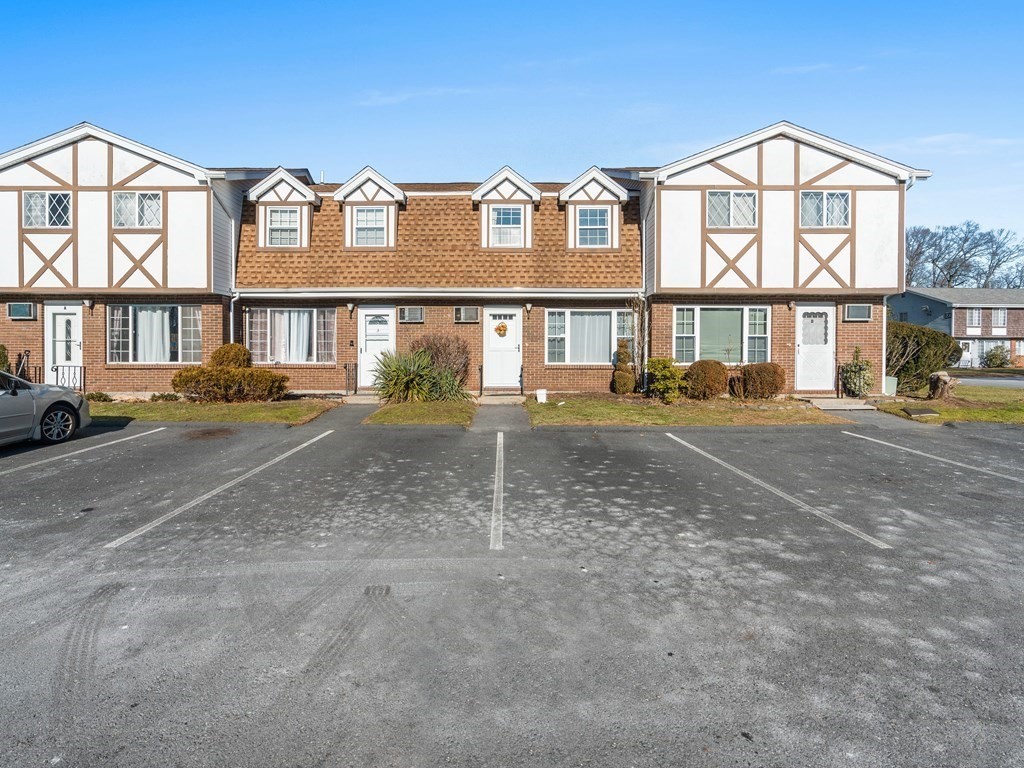 945 Riverside Drive, Unit 4C Methuen, MA 01844 - Photo 1 of 18 Gallery Image 1