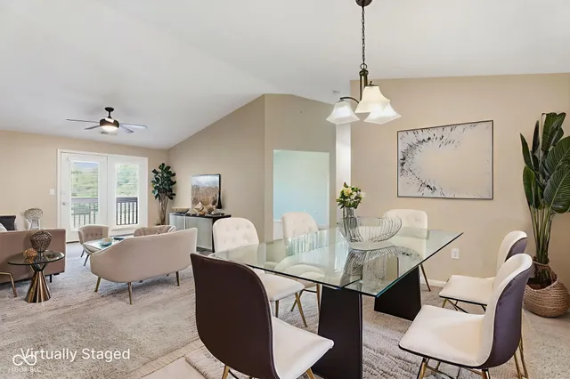 $185,000 | 8901 Hunters Creek Drive, Unit 309, Indianapolis, IN 46227